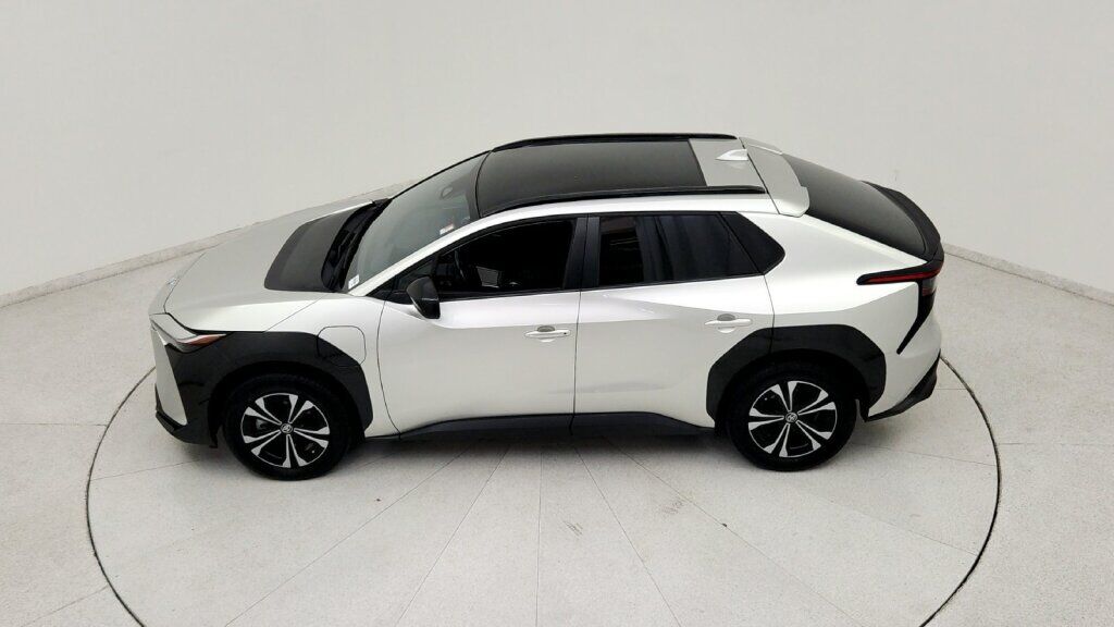 2023 Toyota bZ4X XLE Laurel MD
