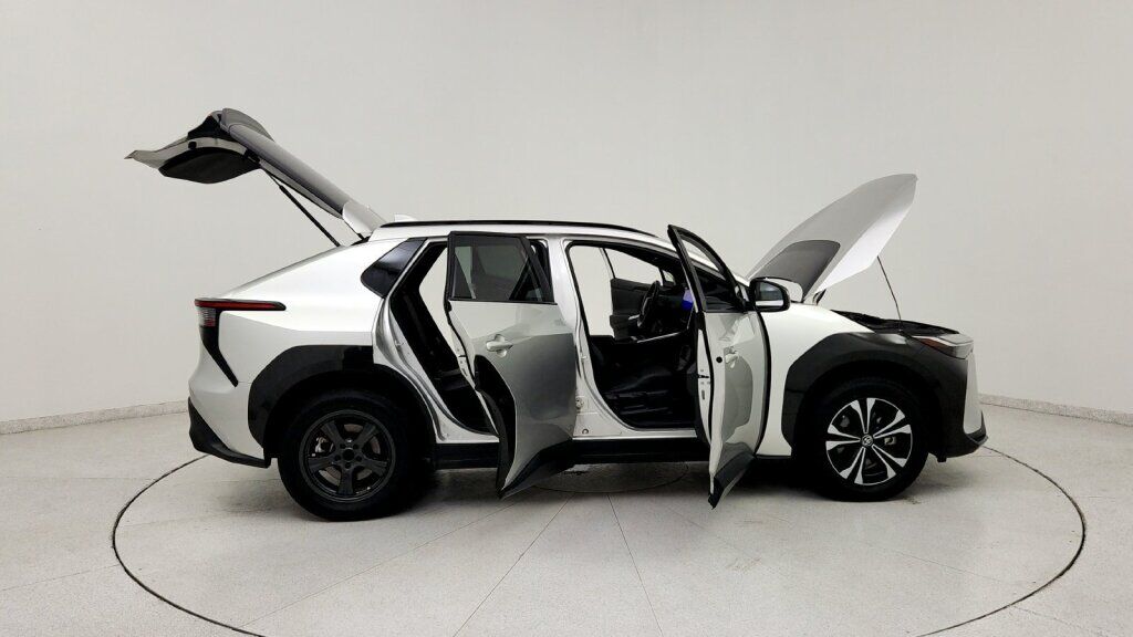 2023 Toyota bZ4X XLE Laurel MD
