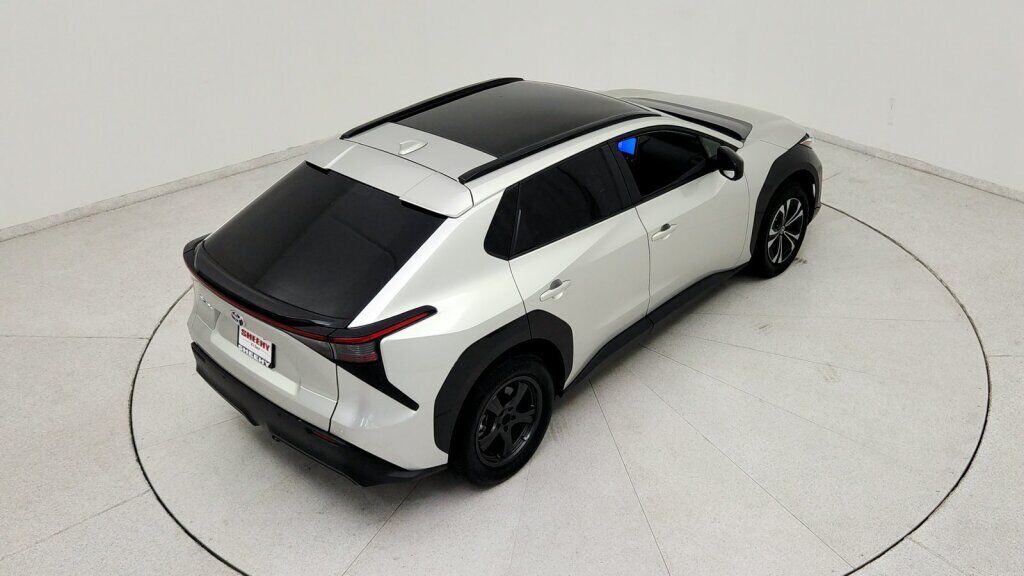 2023 Toyota bZ4X XLE Laurel MD