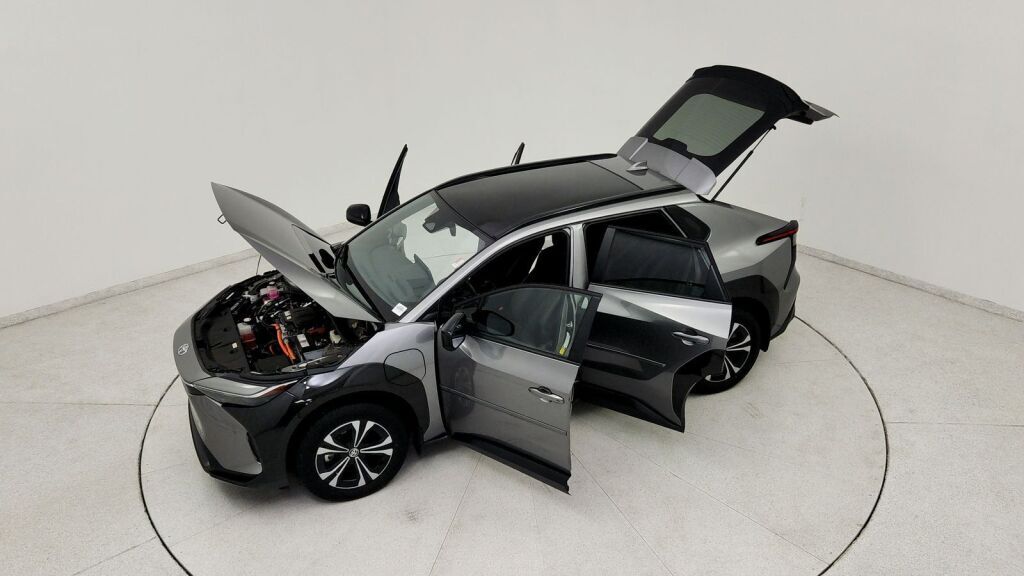 2023 Toyota bZ4X XLE Laurel MD