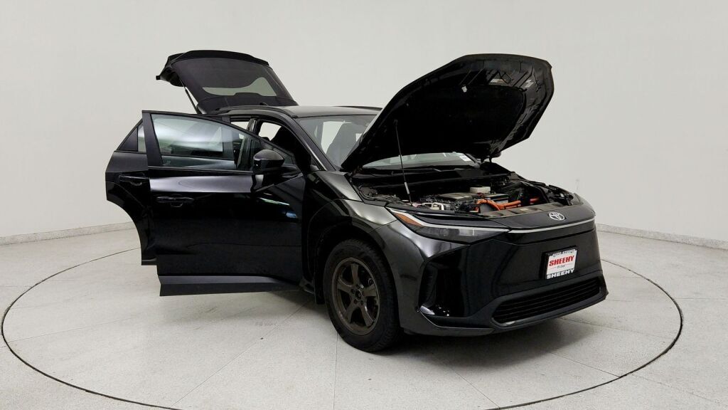 2023 Toyota bZ4X XLE Laurel MD
