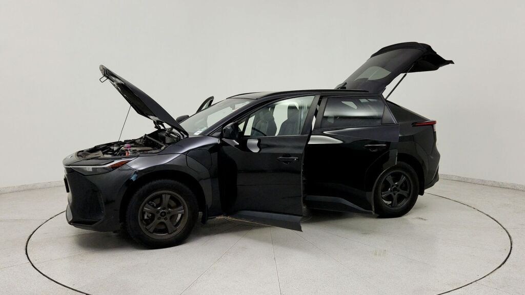 2023 Toyota bZ4X XLE Laurel MD