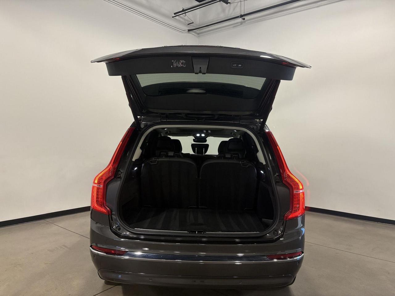 2023 VOLVO XC90 Parker CO