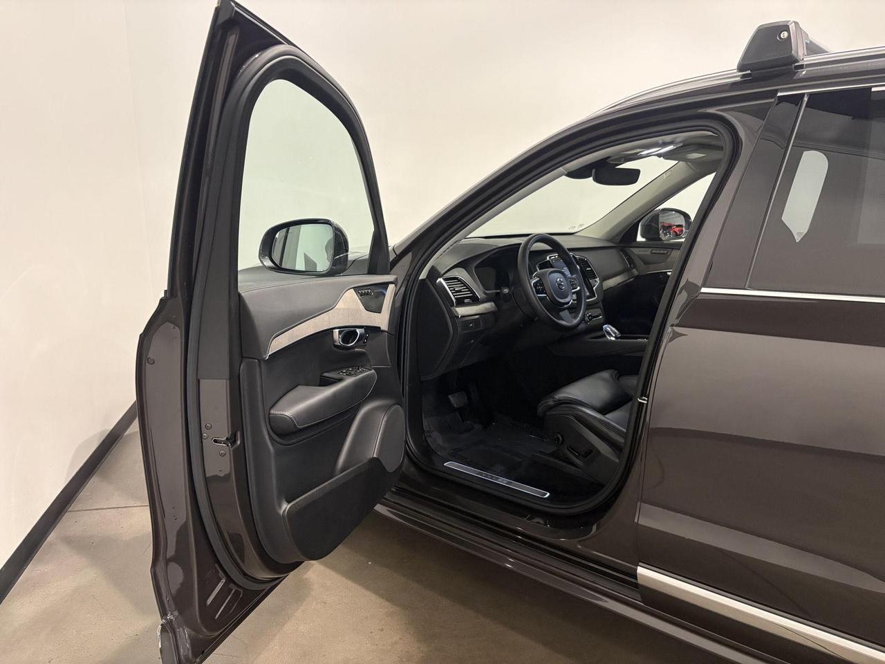 2023 VOLVO XC90 Parker CO