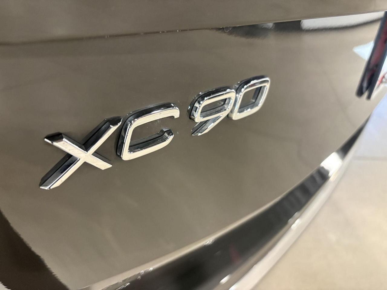 2023 VOLVO XC90 Parker CO
