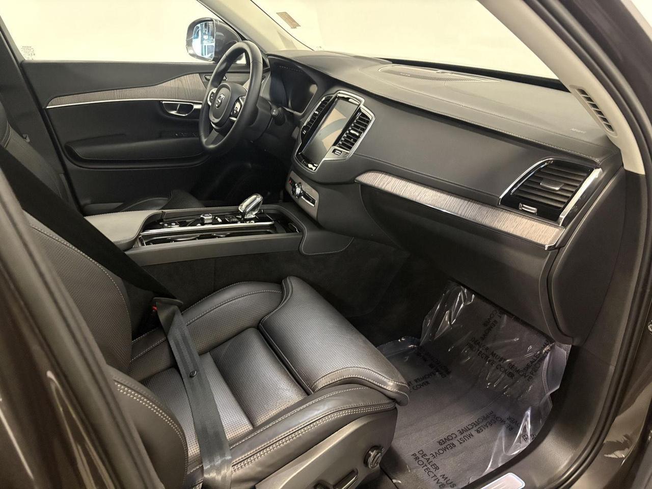 2023 VOLVO XC90 Parker CO