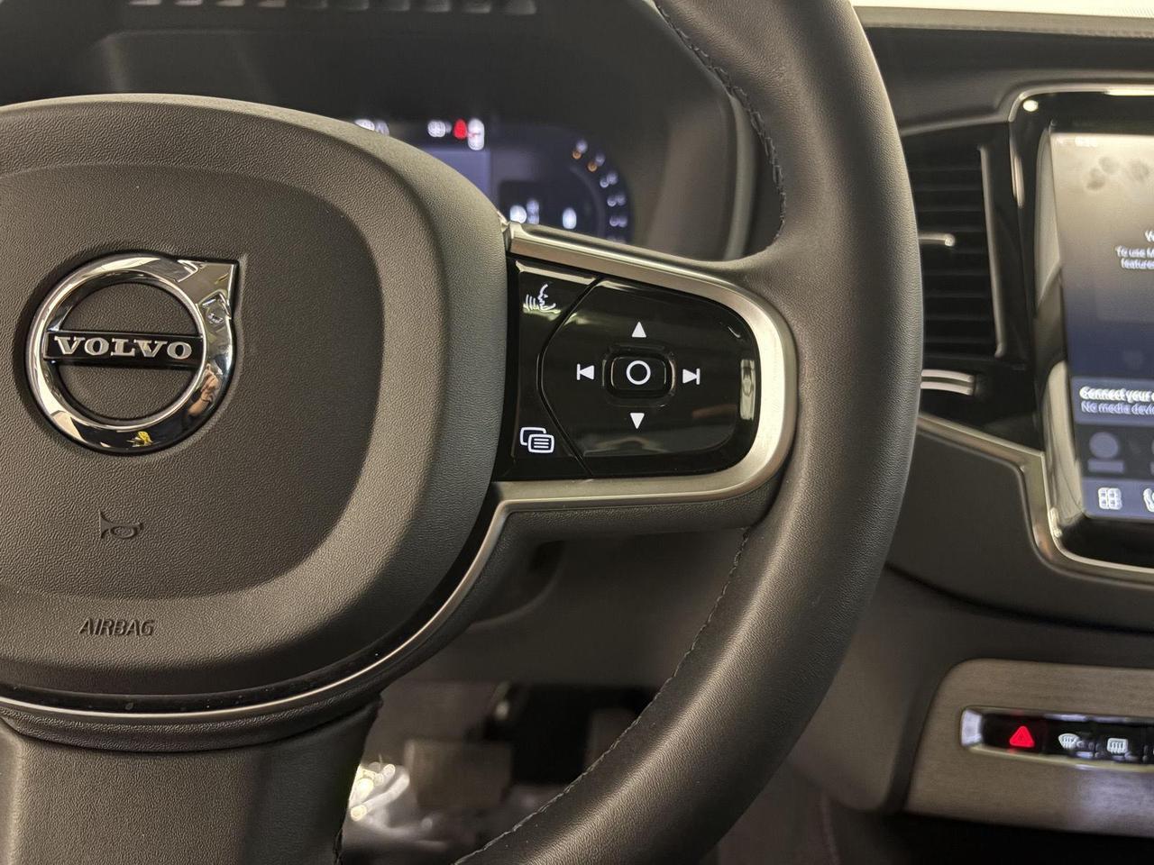 2023 VOLVO XC90 Parker CO