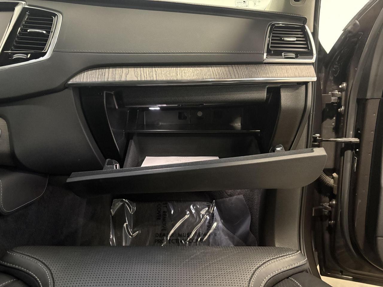 2023 VOLVO XC90 Parker CO