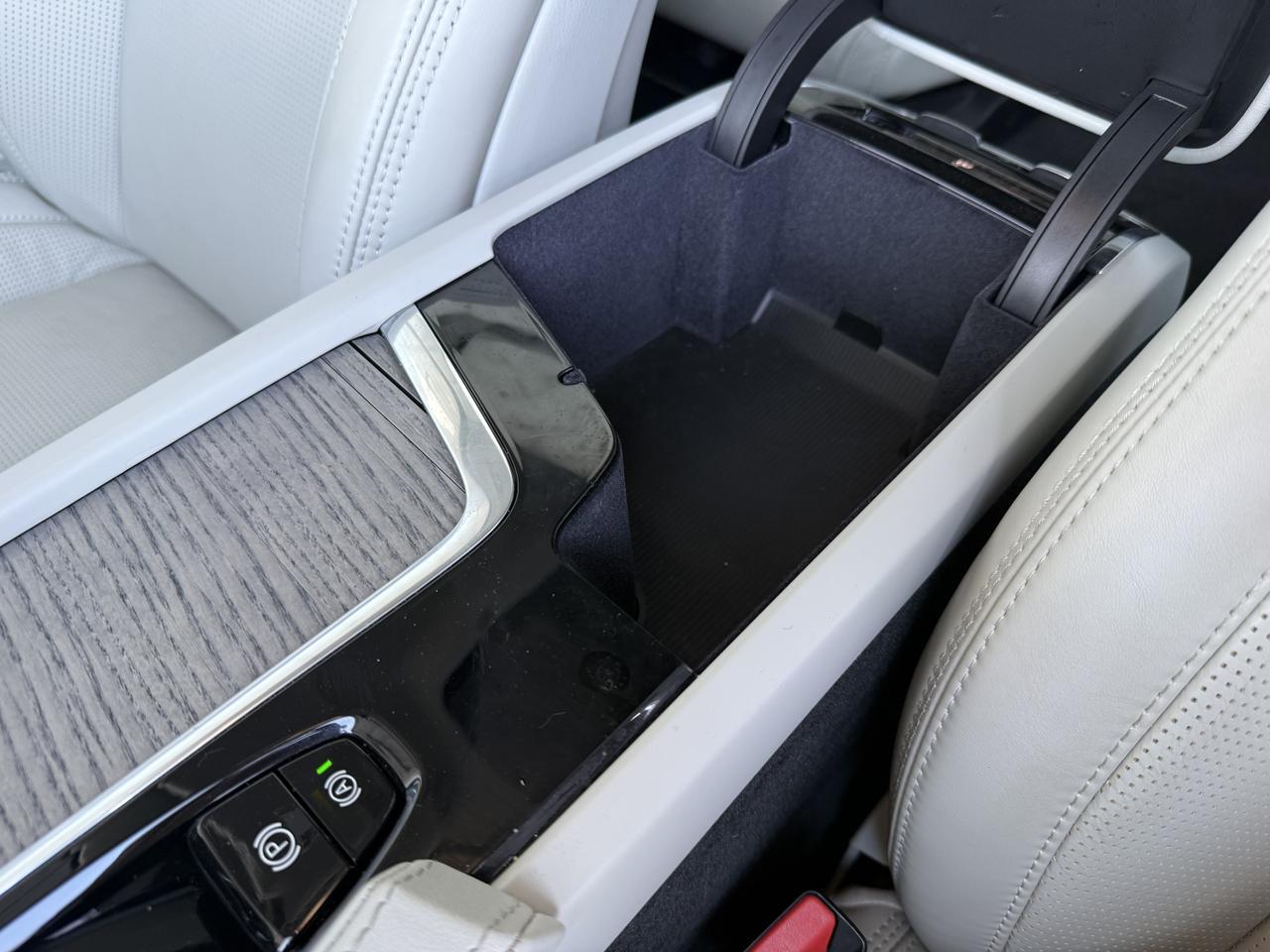 2023 VOLVO XC90 Recharge Plug-In Hybrid Ultimate Knoxville TN