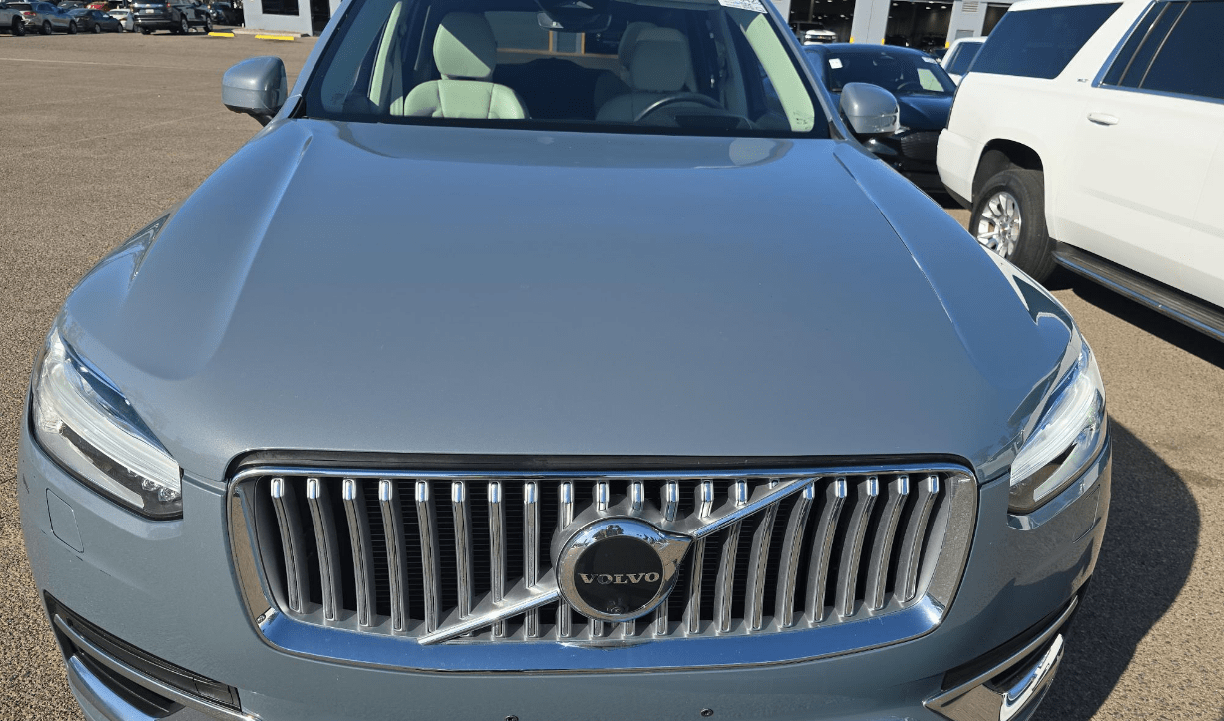 2023 VOLVO XC90 Recharge Plug-In Hybrid Ultimate Knoxville TN