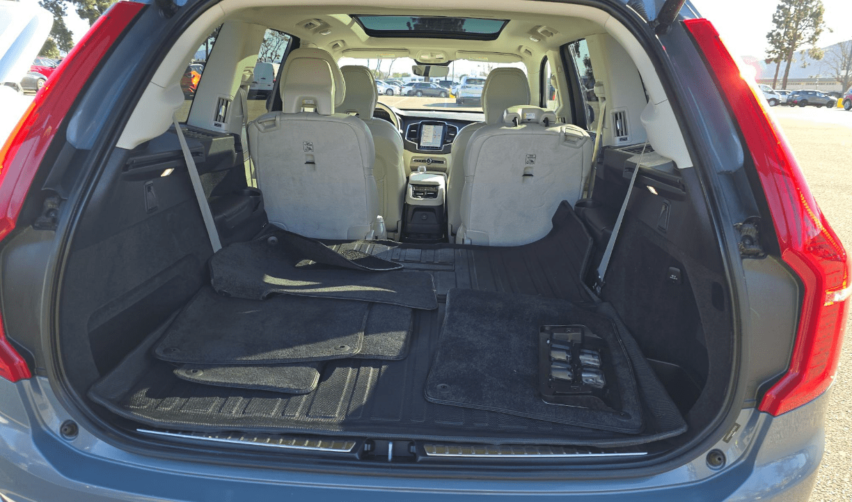 2023 VOLVO XC90 Recharge Plug-In Hybrid Ultimate Knoxville TN