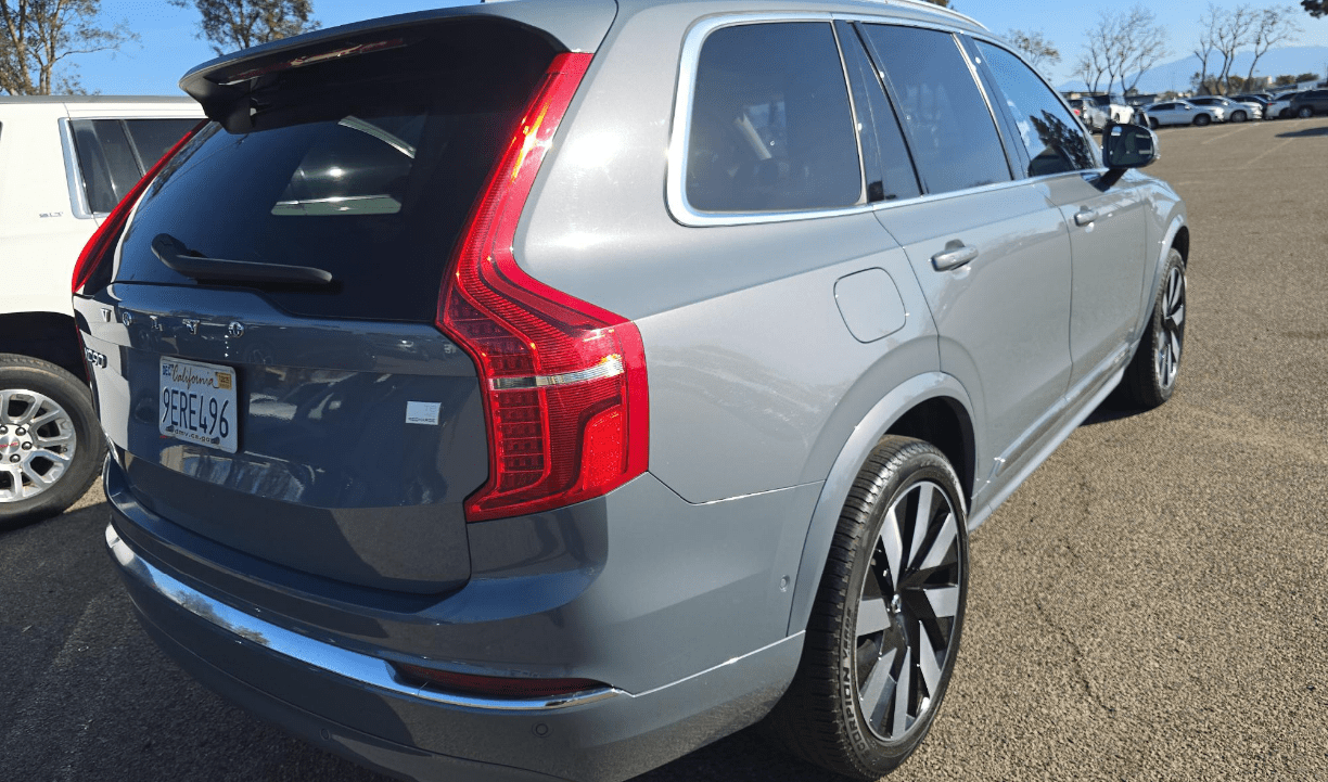 2023 VOLVO XC90 Recharge Plug-In Hybrid Ultimate Knoxville TN