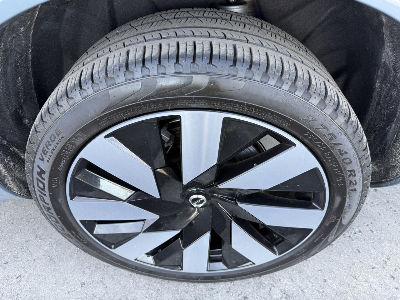 2023 VOLVO XC90 Recharge Plug-In Hybrid Ultimate Knoxville TN