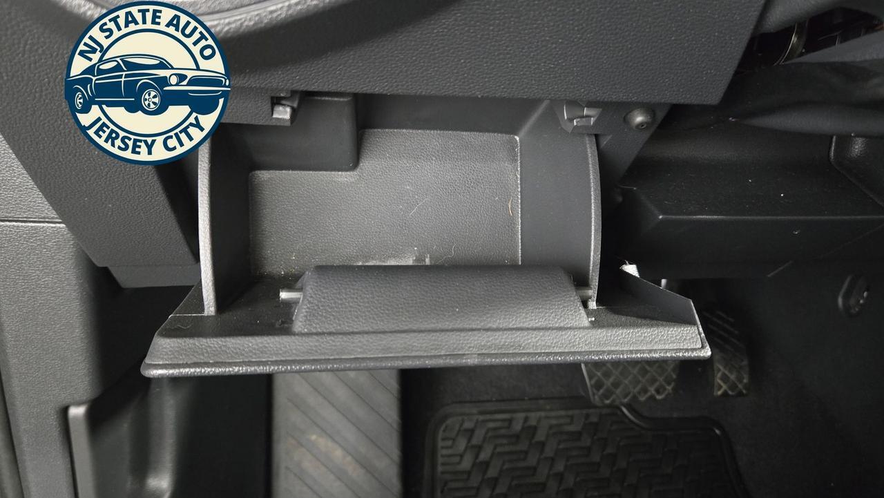 2023 Volkswagen Atlas 2.0T SE Jersey City NJ