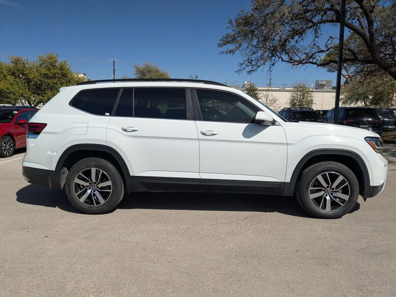 2023 Volkswagen Atlas 2.0T SE
