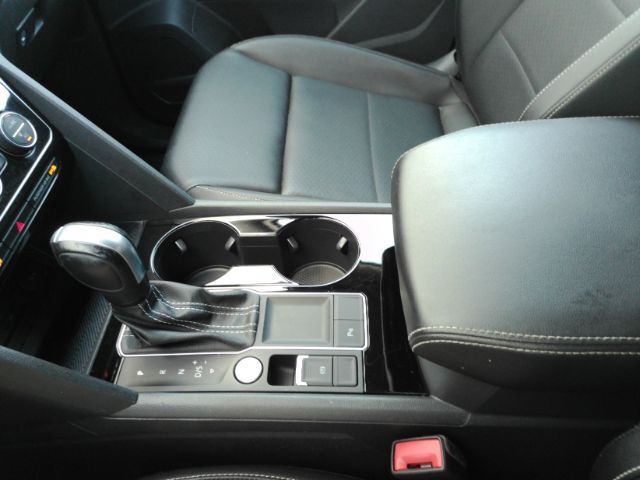 2023 Volkswagen Atlas 2.0T SE w/Technology Plano TX