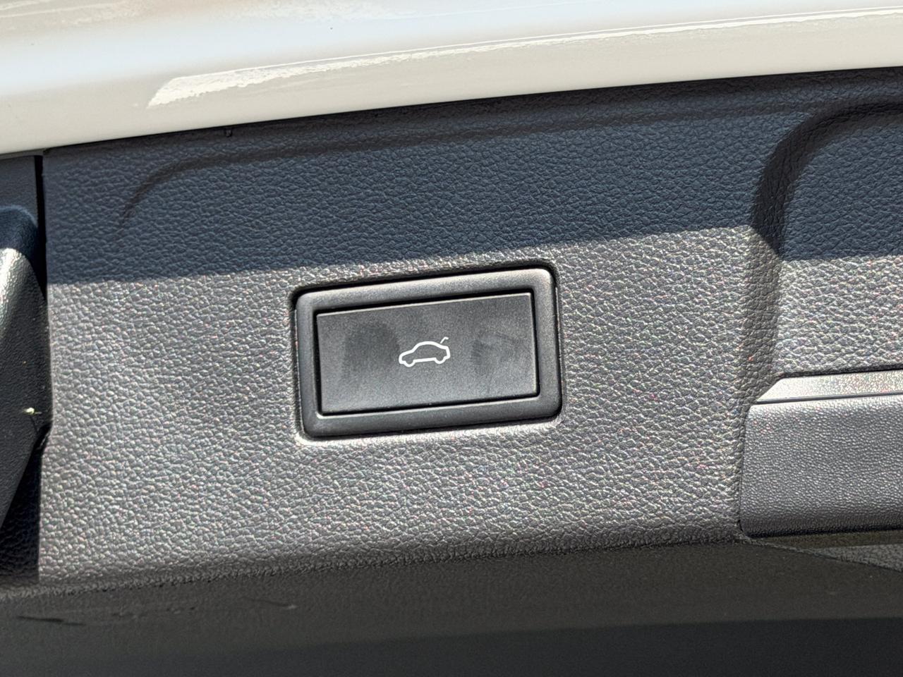 2023 Volkswagen Atlas 2.0T SE w/Technology Springfield VA