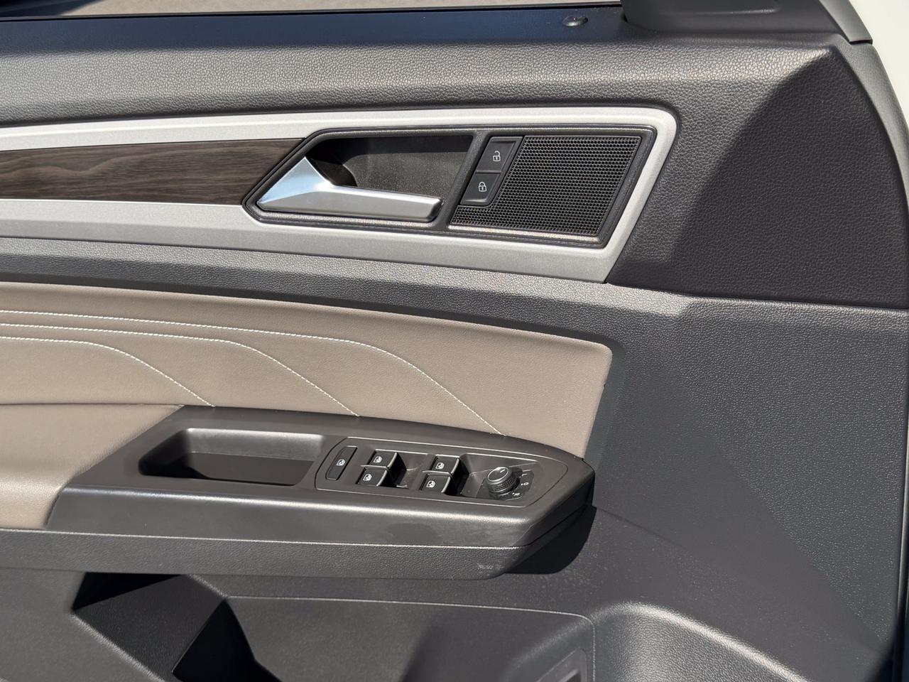 2023 Volkswagen Atlas 2.0T SE w/Technology Springfield VA