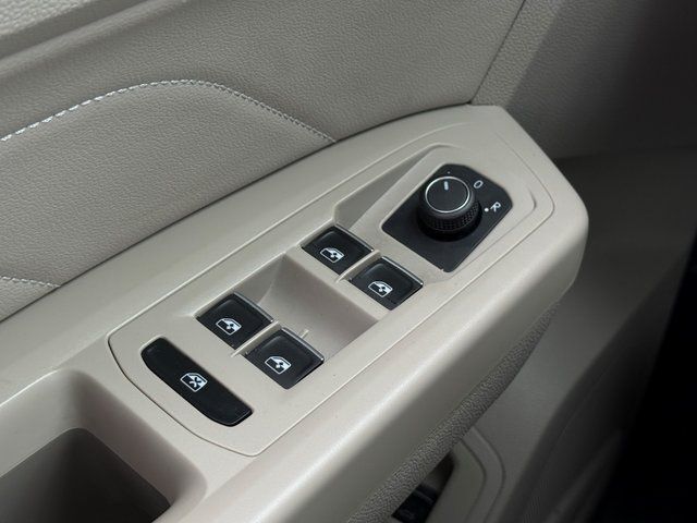 2023 Volkswagen Atlas 2.0T SE w/Technology Springfield VA