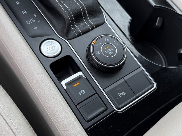 2023 Volkswagen Atlas 2.0T SE w/Technology Springfield VA