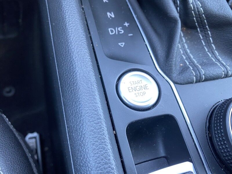 2023 Volkswagen Atlas 3.6L V6 SE w/Technology Bristol  PA