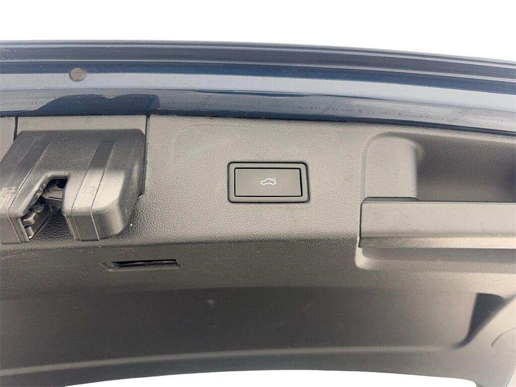 2023 Volkswagen Atlas 3.6L V6 SE w/Technology CAM,HTD STS,BLIND SPOT,3RD Irving TX