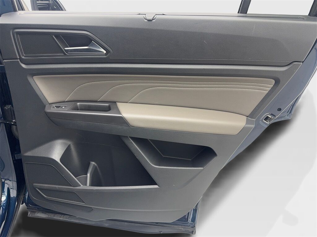 2023 Volkswagen Atlas 3.6L V6 SE w/Technology CAM,HTD STS,BLIND SPOT,3RD Irving TX