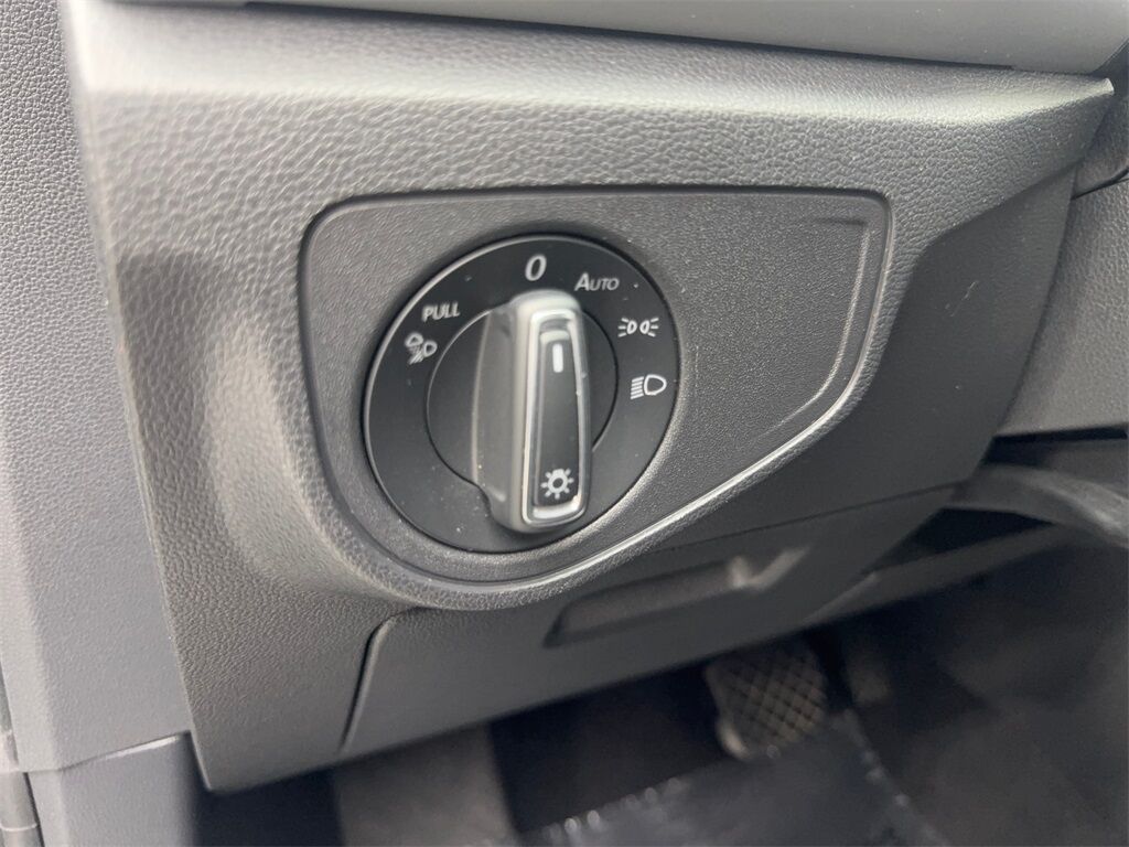 2023 Volkswagen Atlas 3.6L V6 SE w/Technology CAM,HTD STS,BLIND SPOT,3RD Irving TX