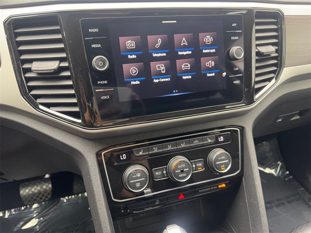 2023 Volkswagen Atlas 3.6L V6 SE w/Technology CAM,HTD STS,BLIND SPOT,3RD Irving TX