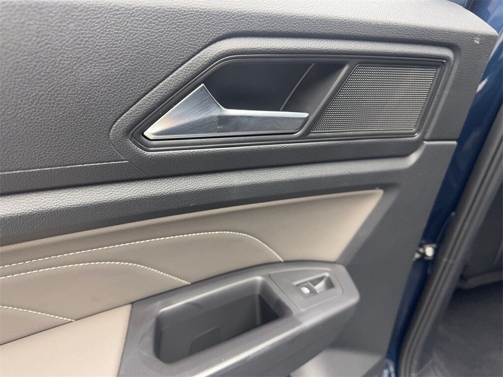 2023 Volkswagen Atlas 3.6L V6 SE w/Technology CAM,HTD STS,BLIND SPOT,3RD Irving TX