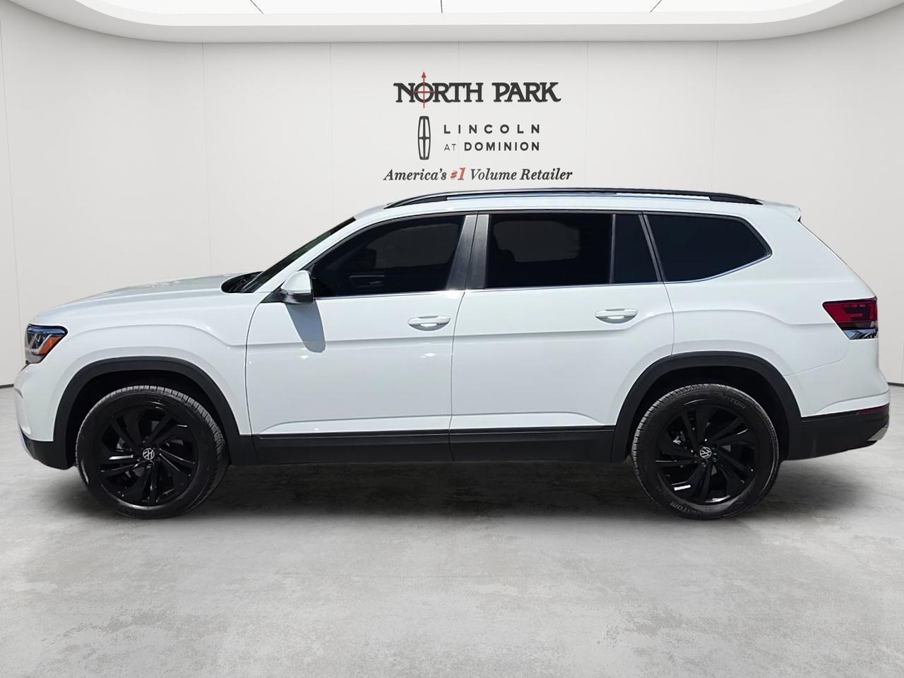 2023 Volkswagen Atlas 3.6L V6 SE w/Technology