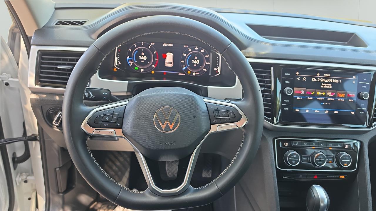 2023 Volkswagen Atlas 3.6L V6 SE w/Technology