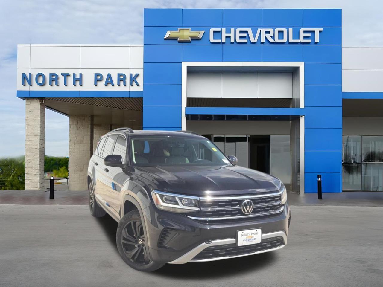 2023 Volkswagen Atlas 3.6L V6 SE w/Technology