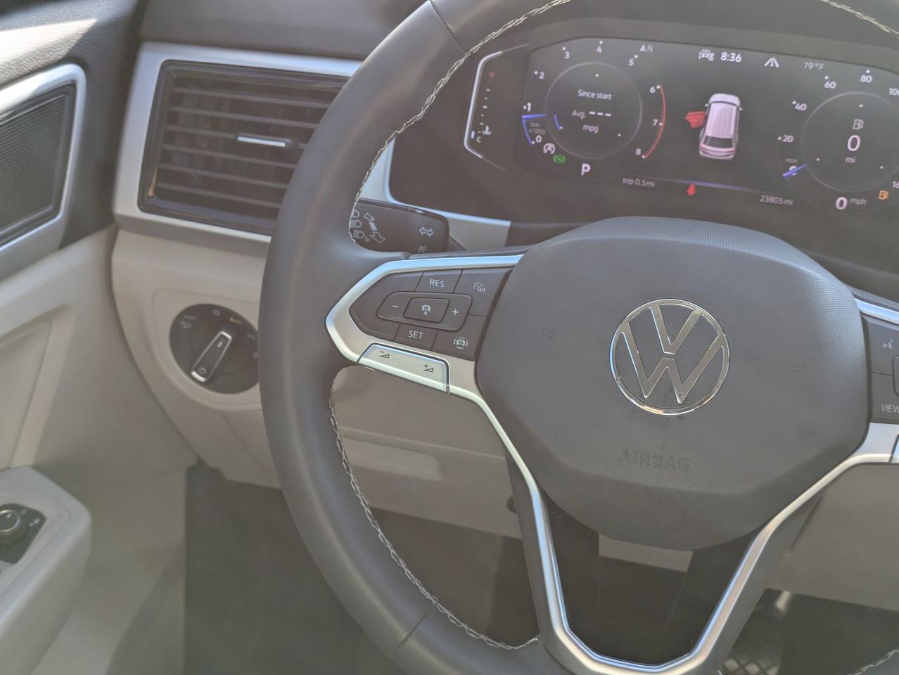 2023 Volkswagen Atlas 3.6L V6 SE w/Technology Castroville TX