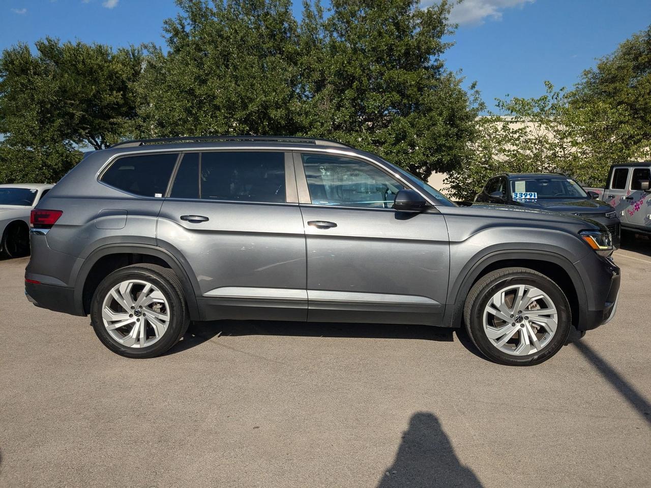 2023 Volkswagen Atlas 3.6L V6 SE w/Technology