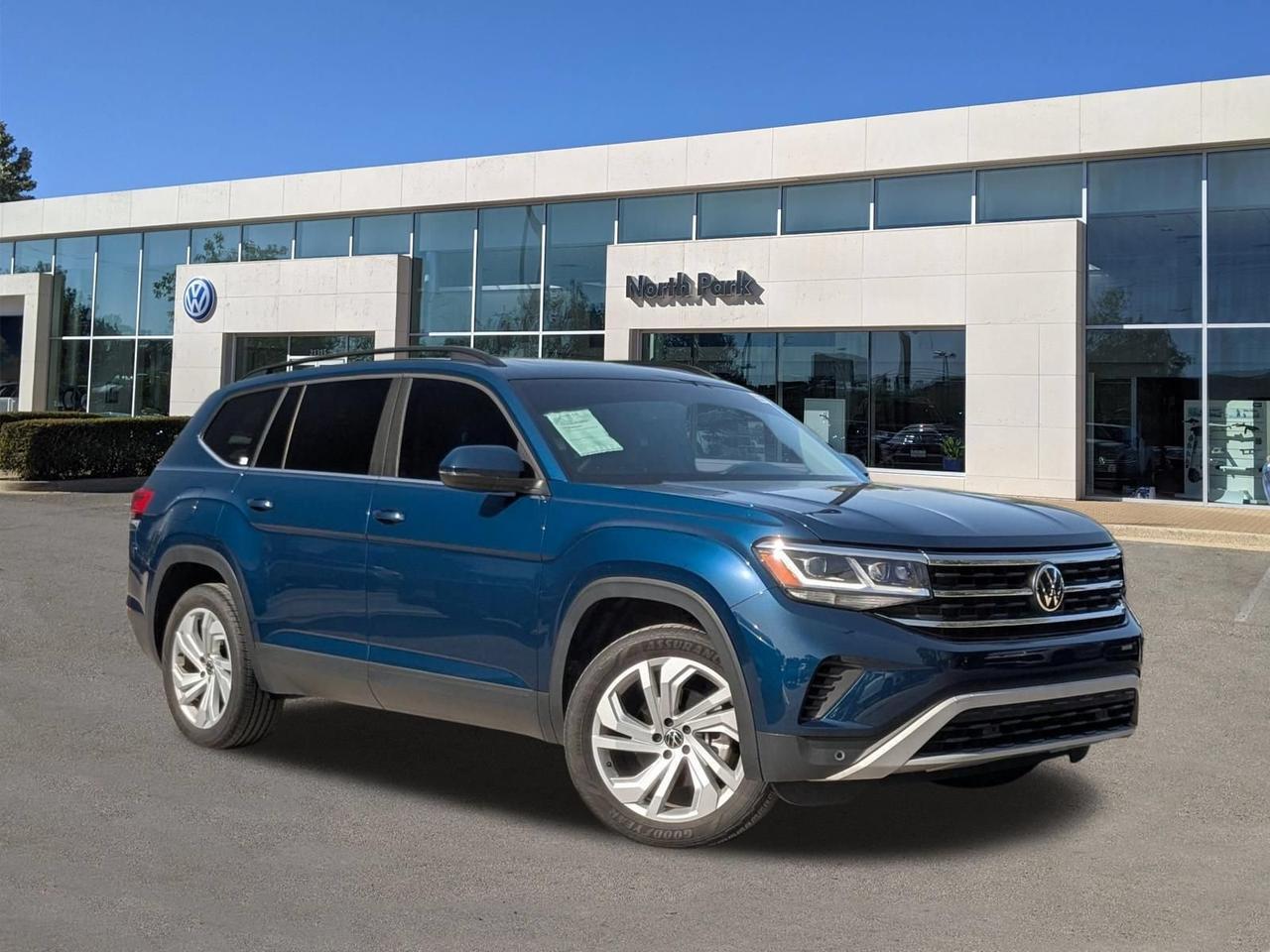 2023 Volkswagen Atlas 3.6L V6 SE w/Technology