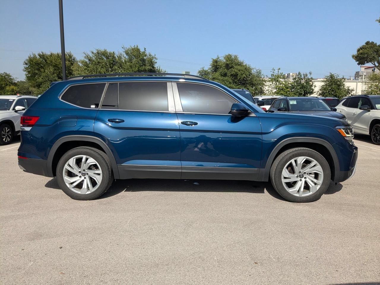 2023 Volkswagen Atlas 3.6L V6 SE w/Technology