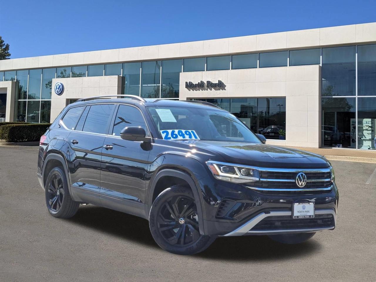 2023 Volkswagen Atlas 3.6L V6 SE w/Technology