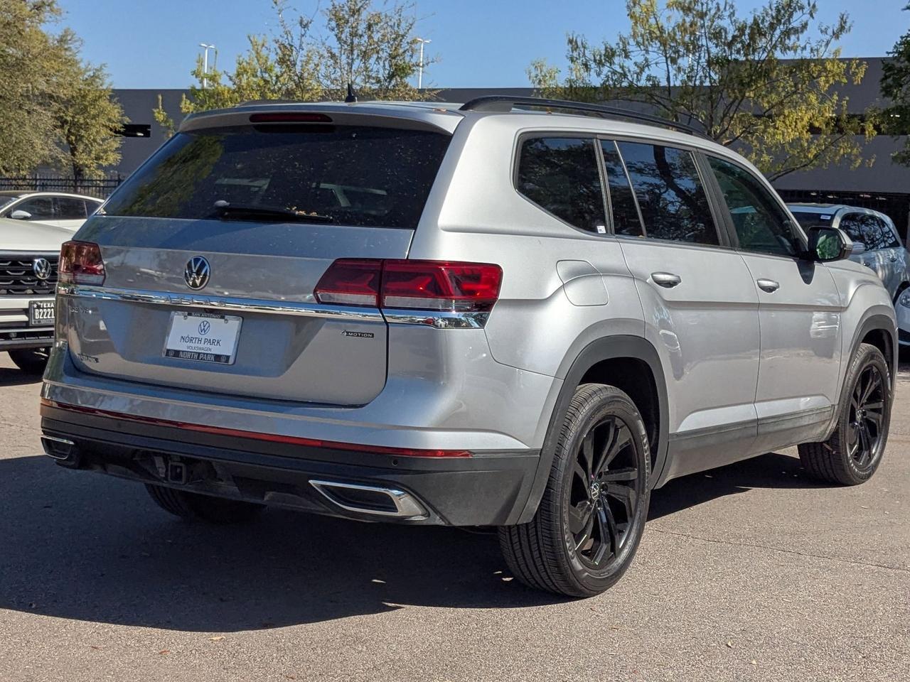 2023 Volkswagen Atlas 3.6L V6 SE w/Technology
