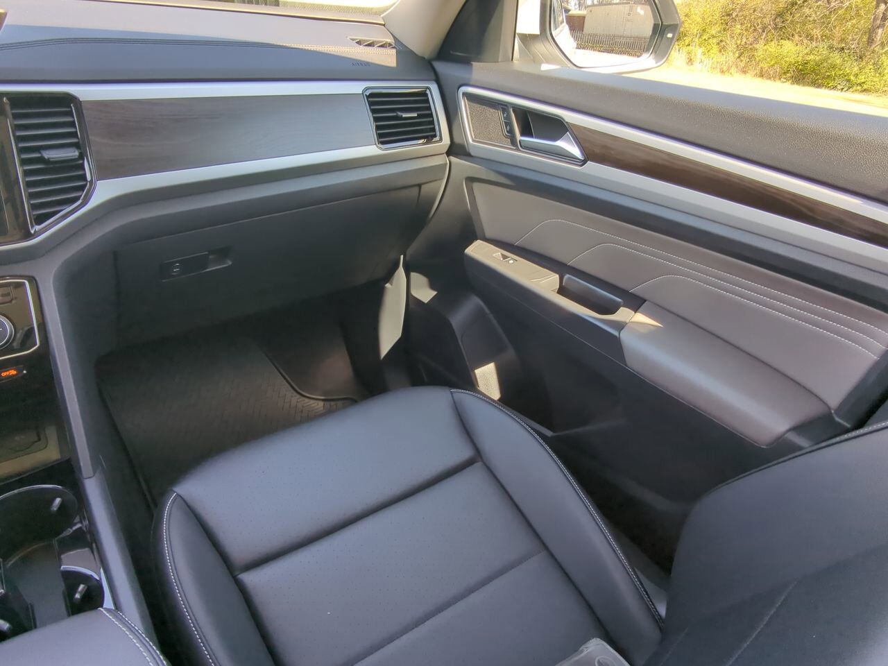 2023 Volkswagen Atlas 3.6L V6 SE w/Technology Winder GA