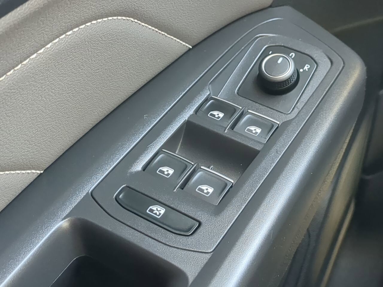 2023 Volkswagen Atlas 3.6L V6 SE w/Technology Winder GA