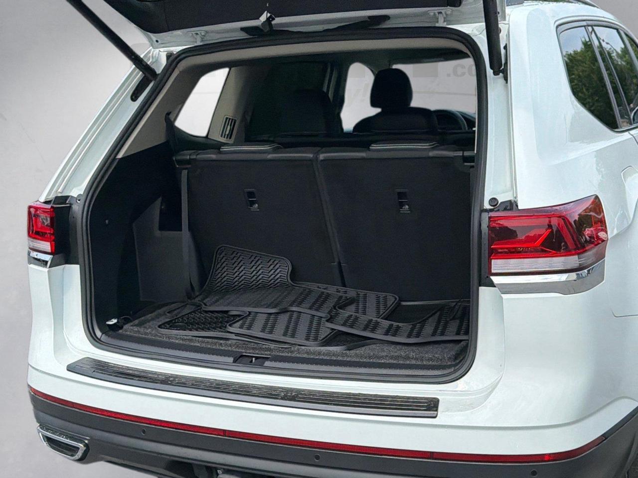 2023 Volkswagen Atlas 3.6L V6 SE w/Technology Hagerstown MD
