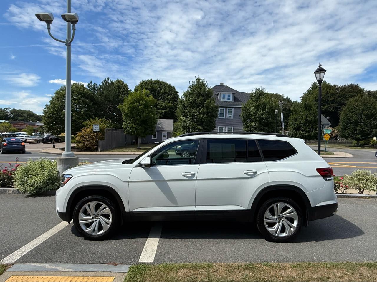 2023 Volkswagen Atlas 3.6L V6 SE w/Technology Wellesley MA