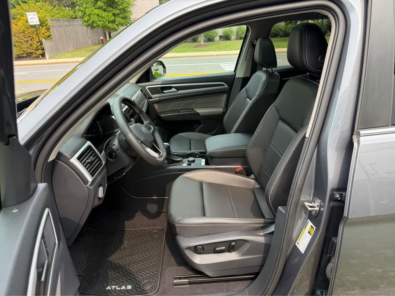 2023 Volkswagen Atlas 3.6L V6 SE w/Technology Wellesley MA