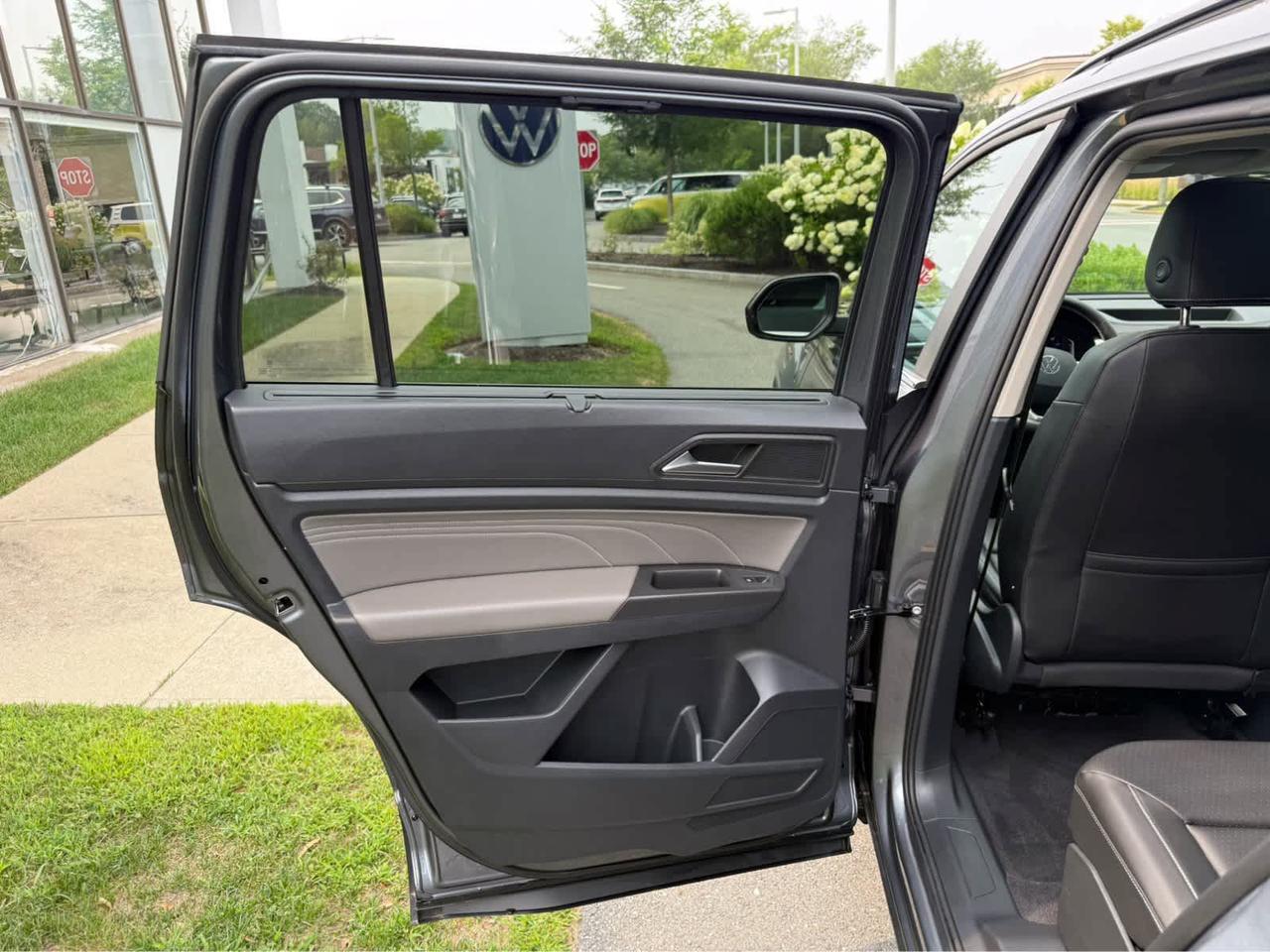 2023 Volkswagen Atlas 3.6L V6 SE w/Technology Wellesley MA