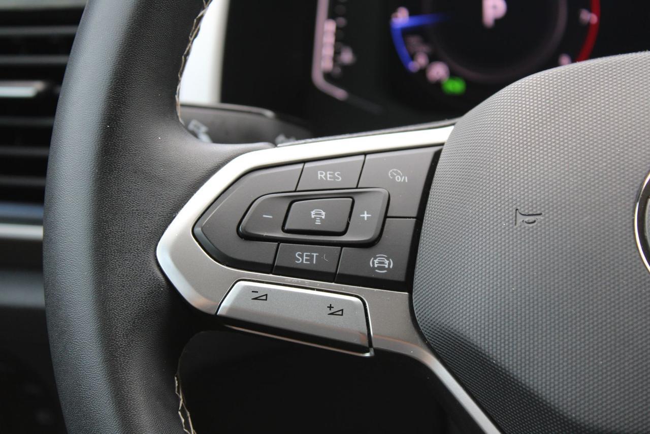 2023 Volkswagen Atlas 3.6L V6 SE w/Technology Stafford VA