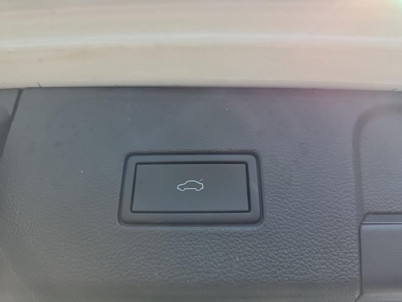 2023 Volkswagen Atlas 3.6L V6 SE w/Technology Glen Burnie MD