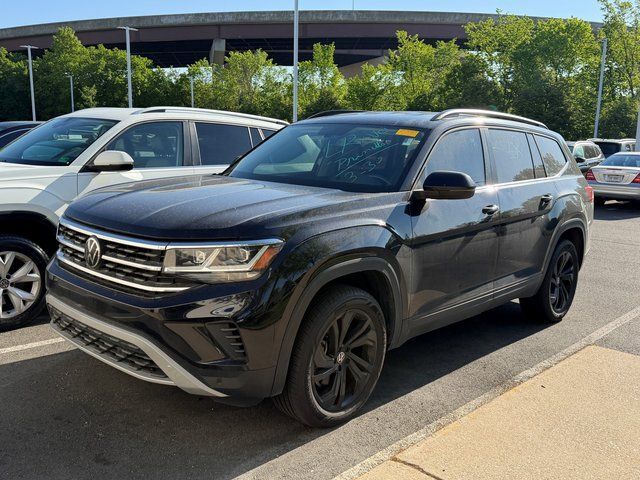 2023 Volkswagen Atlas 3.6L V6 SE w/Technology