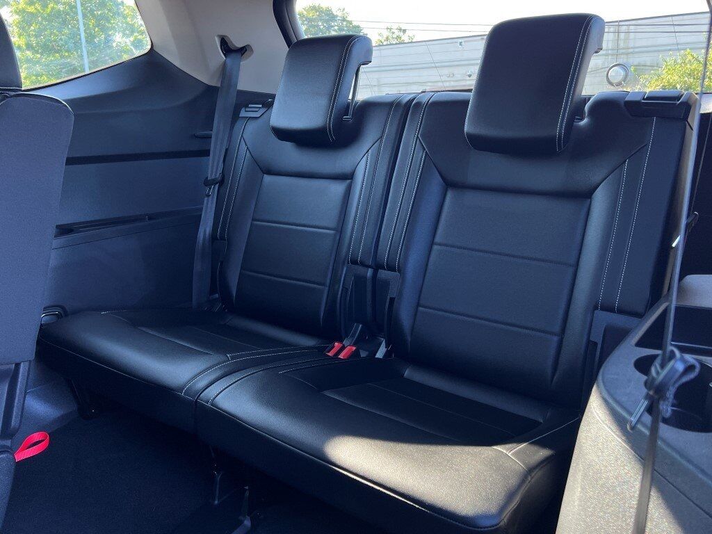2023 Volkswagen Atlas 3.6L V6 SE w/Technology Springfield VA