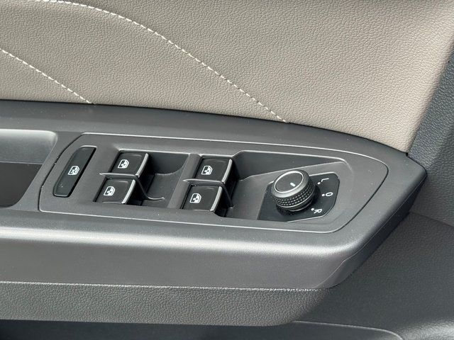 2023 Volkswagen Atlas 3.6L V6 SE w/Technology Springfield VA